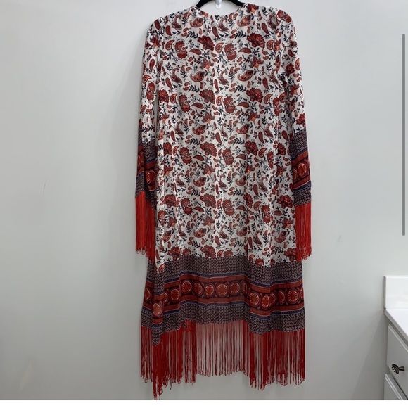 Boohoo kimono - Picture 3 of 3